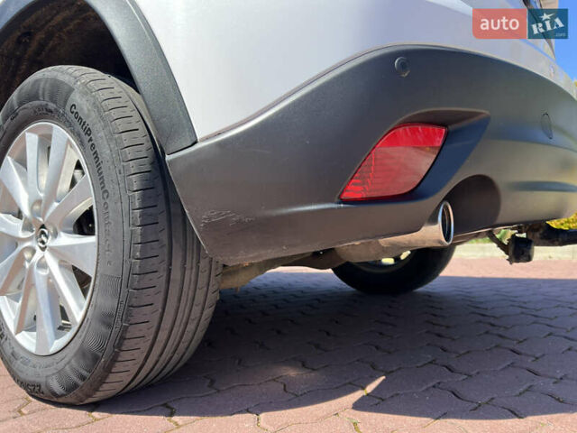 Белый Мазда СХ-5, объемом двигателя 2.19 л и пробегом 175 тыс. км за 13500 $, фото 42 на Automoto.ua