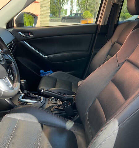 Белый Мазда СХ-5, объемом двигателя 2.19 л и пробегом 189 тыс. км за 14000 $, фото 12 на Automoto.ua