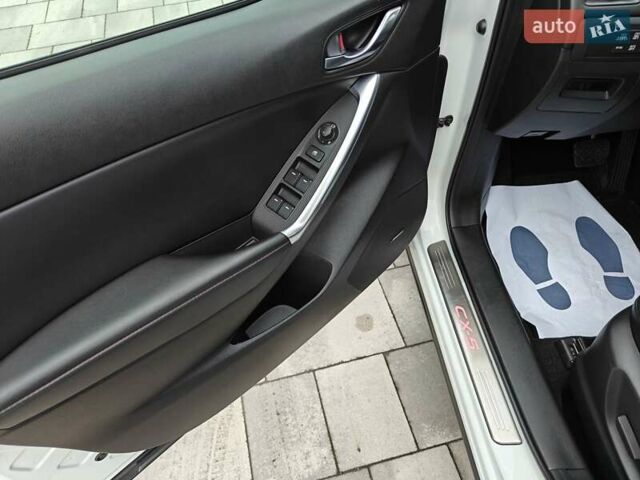 Білий Мазда СХ-5, об'ємом двигуна 2.2 л та пробігом 192 тис. км за 13900 $, фото 16 на Automoto.ua