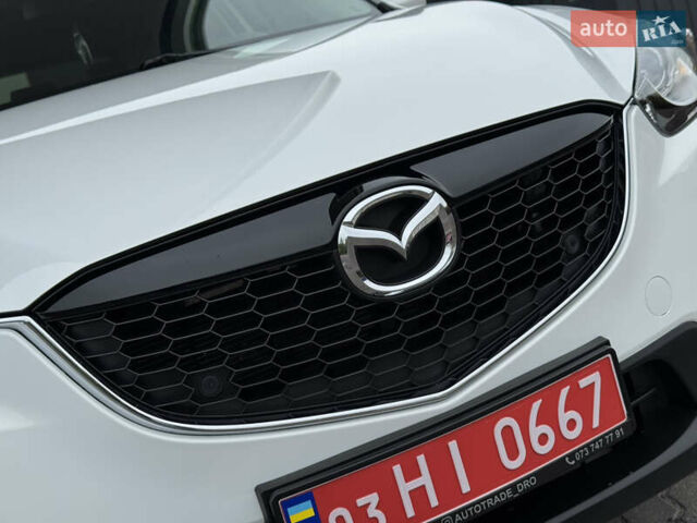 Білий Мазда СХ-5, об'ємом двигуна 2.2 л та пробігом 112 тис. км за 14250 $, фото 9 на Automoto.ua