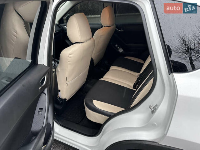 Белый Мазда СХ-5, объемом двигателя 2.19 л и пробегом 248 тыс. км за 13500 $, фото 11 на Automoto.ua