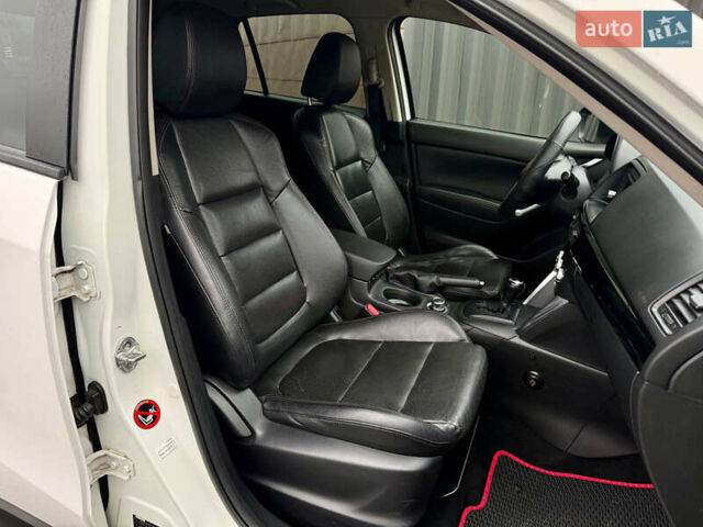 Белый Мазда СХ-5, объемом двигателя 2.2 л и пробегом 171 тыс. км за 15450 $, фото 36 на Automoto.ua