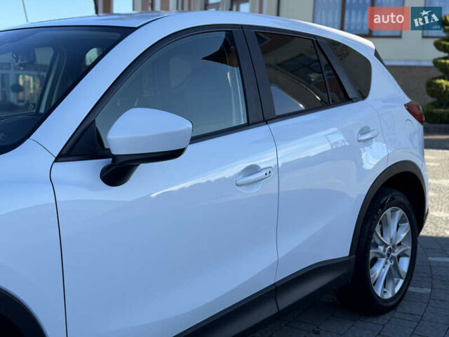 Білий Мазда СХ-5, об'ємом двигуна 2.2 л та пробігом 175 тис. км за 13900 $, фото 27 на Automoto.ua