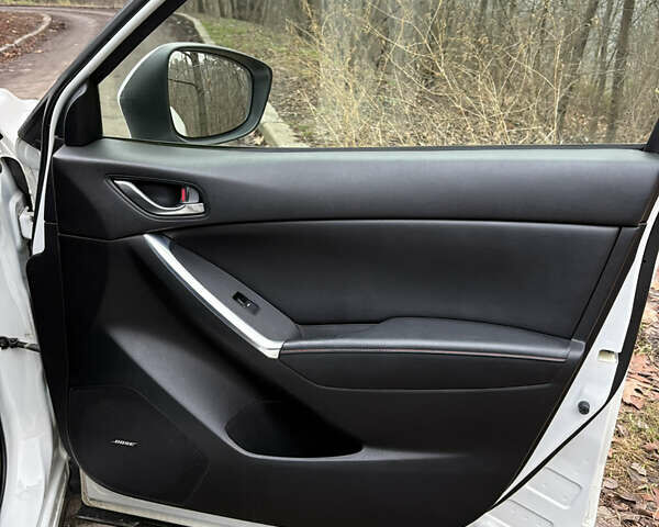 Белый Мазда СХ-5, объемом двигателя 2.2 л и пробегом 131 тыс. км за 16500 $, фото 26 на Automoto.ua