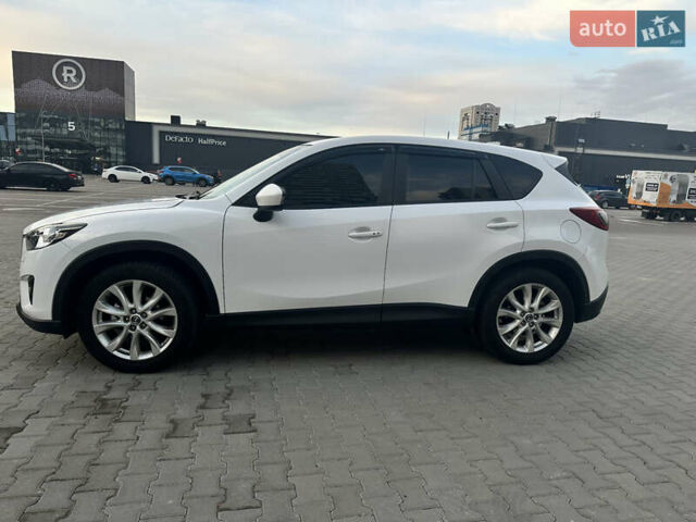 Білий Мазда СХ-5, об'ємом двигуна 2.2 л та пробігом 289 тис. км за 11800 $, фото 2 на Automoto.ua