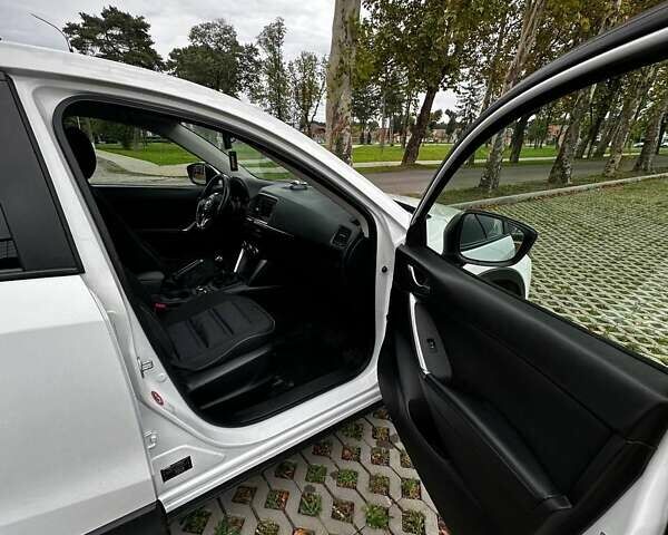 Білий Мазда СХ-5, об'ємом двигуна 2.19 л та пробігом 291 тис. км за 12500 $, фото 5 на Automoto.ua