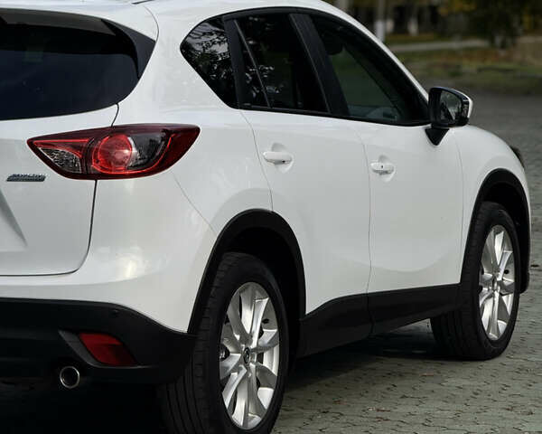 Мазда СХ-5 2013 в Дубно на Automoto.ua Белый Мазда СХ-5, объемом двигателя 2.2 л и пробегом 199 тыс. км за 13800 $, фото 16 на Automoto.ua