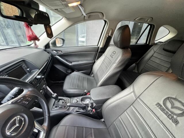 Білий Мазда СХ-5, об'ємом двигуна 2.2 л та пробігом 190 тис. км за 15500 $, фото 4 на Automoto.ua