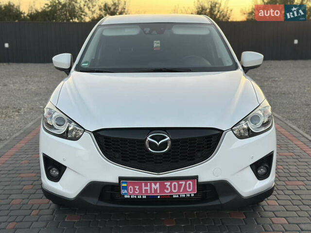 Белый Мазда СХ-5, объемом двигателя 2.2 л и пробегом 275 тыс. км за 14500 $, фото 3 на Automoto.ua