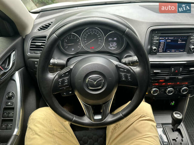 Белый Мазда СХ-5, объемом двигателя 2.5 л и пробегом 145 тыс. км за 17500 $, фото 10 на Automoto.ua