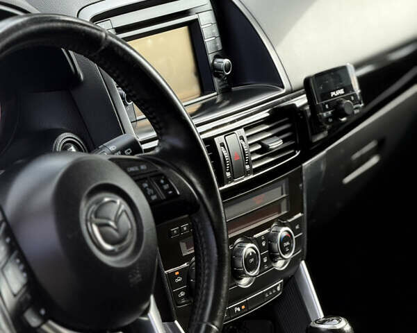 Мазда СХ-5 2013 в Дубно на Automoto.ua Белый Мазда СХ-5, объемом двигателя 2.2 л и пробегом 199 тыс. км за 13800 $, фото 50 на Automoto.ua