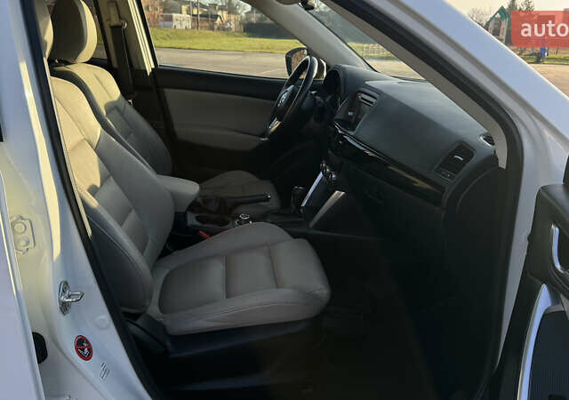 Белый Мазда СХ-5, объемом двигателя 2.2 л и пробегом 231 тыс. км за 13450 $, фото 22 на Automoto.ua