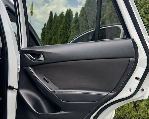 Белый Мазда СХ-5, объемом двигателя 2.19 л и пробегом 221 тыс. км за 12200 $, фото 47 на Automoto.ua