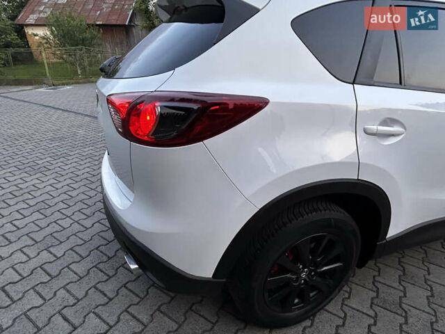 Белый Мазда СХ-5, объемом двигателя 2.2 л и пробегом 230 тыс. км за 11300 $, фото 28 на Automoto.ua