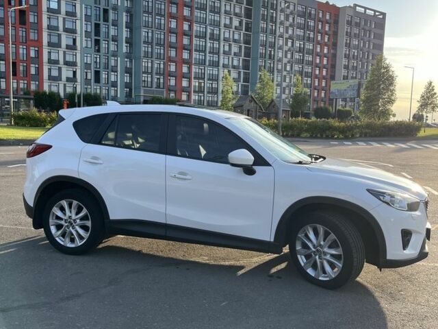 Белый Мазда СХ-5, объемом двигателя 2.2 л и пробегом 171 тыс. км за 15400 $, фото 4 на Automoto.ua