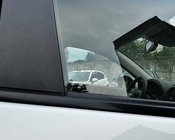 Білий Мазда СХ-5, об'ємом двигуна 2.2 л та пробігом 239 тис. км за 12299 $, фото 37 на Automoto.ua