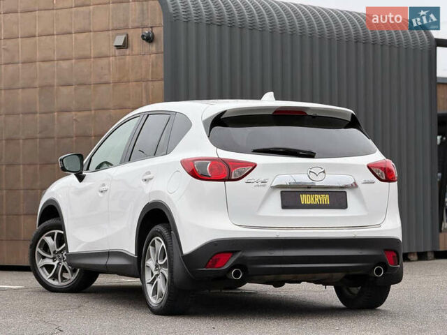 Белый Мазда СХ-5, объемом двигателя 2.2 л и пробегом 171 тыс. км за 15450 $, фото 14 на Automoto.ua