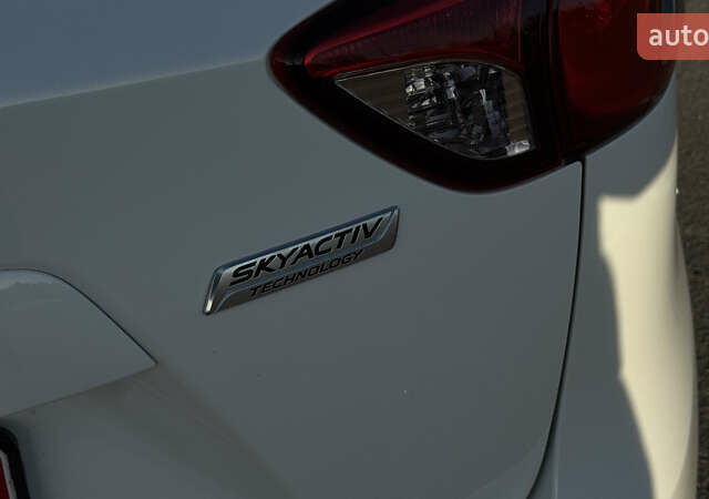 Белый Мазда СХ-5, объемом двигателя 2.2 л и пробегом 231 тыс. км за 13450 $, фото 59 на Automoto.ua