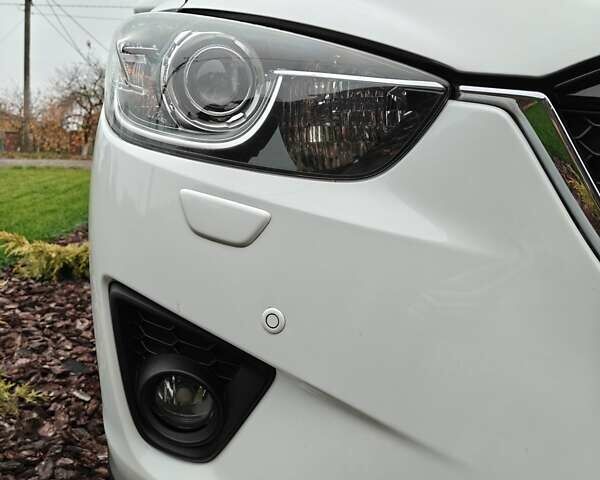 Білий Мазда СХ-5, об'ємом двигуна 2.2 л та пробігом 192 тис. км за 13900 $, фото 3 на Automoto.ua