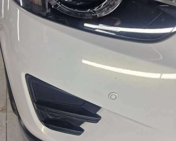 Білий Мазда СХ-5, об'ємом двигуна 2.2 л та пробігом 187 тис. км за 13990 $, фото 21 на Automoto.ua