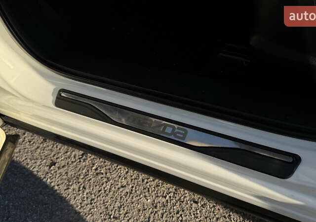 Белый Мазда СХ-5, объемом двигателя 2.2 л и пробегом 231 тыс. км за 13450 $, фото 32 на Automoto.ua