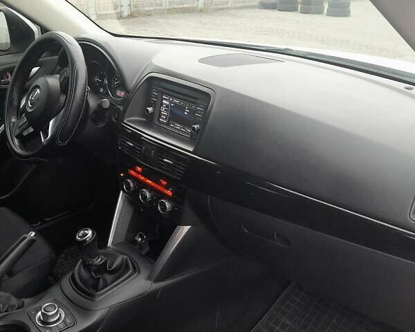 Белый Мазда СХ-5, объемом двигателя 2.19 л и пробегом 258 тыс. км за 12200 $, фото 8 на Automoto.ua