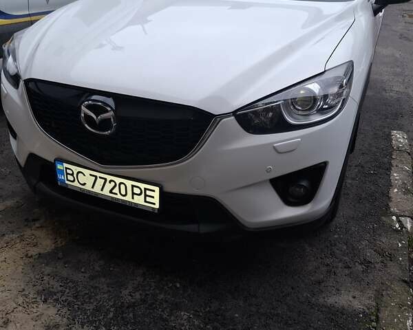 Белый Мазда СХ-5, объемом двигателя 2.19 л и пробегом 242 тыс. км за 13300 $, фото 13 на Automoto.ua