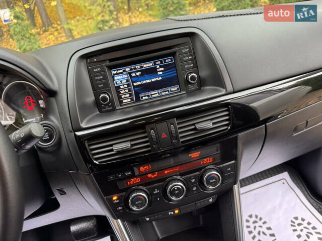 Белый Мазда СХ-5, объемом двигателя 2.2 л и пробегом 112 тыс. км за 14250 $, фото 75 на Automoto.ua