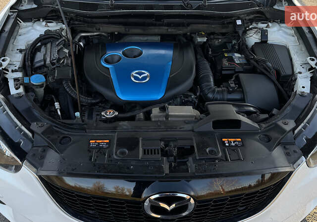 Белый Мазда СХ-5, объемом двигателя 2.2 л и пробегом 231 тыс. км за 13450 $, фото 54 на Automoto.ua