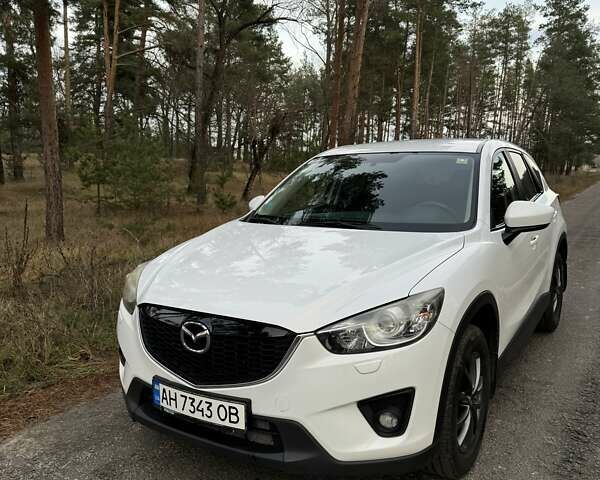 Білий Мазда СХ-5, об'ємом двигуна 2 л та пробігом 210 тис. км за 12500 $, фото 2 на Automoto.ua