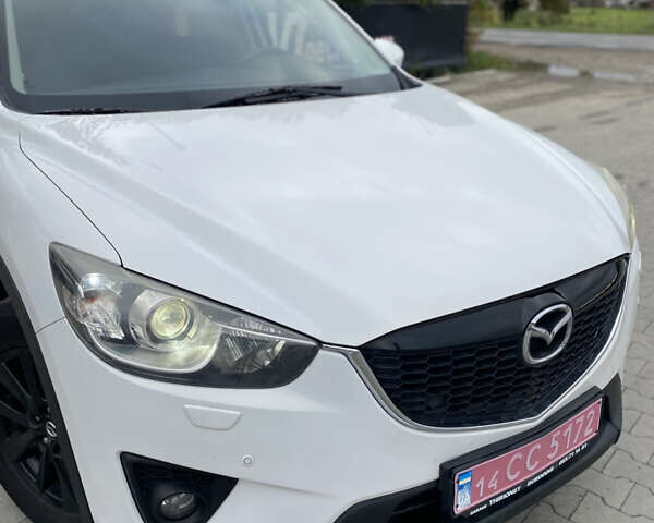 Білий Мазда СХ-5, об'ємом двигуна 2.2 л та пробігом 230 тис. км за 11700 $, фото 14 на Automoto.ua
