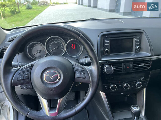 Білий Мазда СХ-5, об'ємом двигуна 2.2 л та пробігом 271 тис. км за 10900 $, фото 17 на Automoto.ua