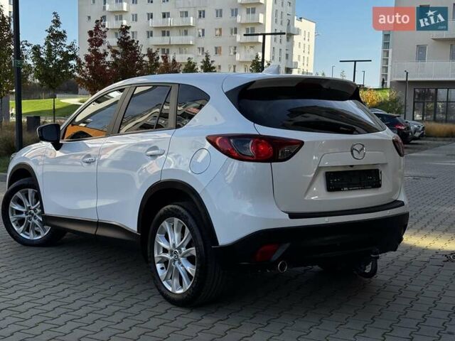 Белый Мазда СХ-5, объемом двигателя 2.2 л и пробегом 237 тыс. км за 12950 $, фото 8 на Automoto.ua