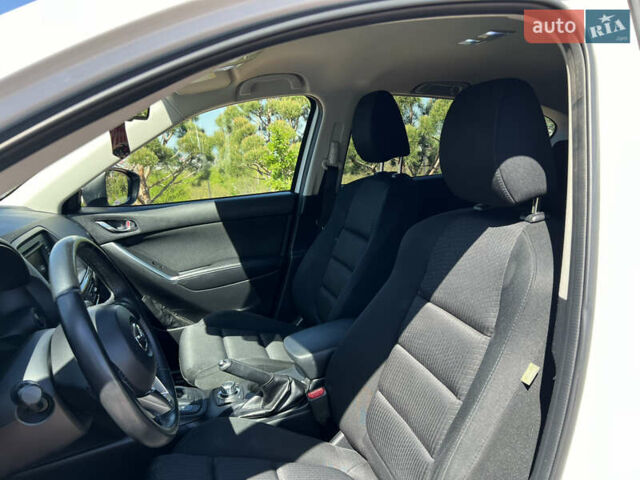 Белый Мазда СХ-5, объемом двигателя 2.19 л и пробегом 175 тыс. км за 13500 $, фото 68 на Automoto.ua
