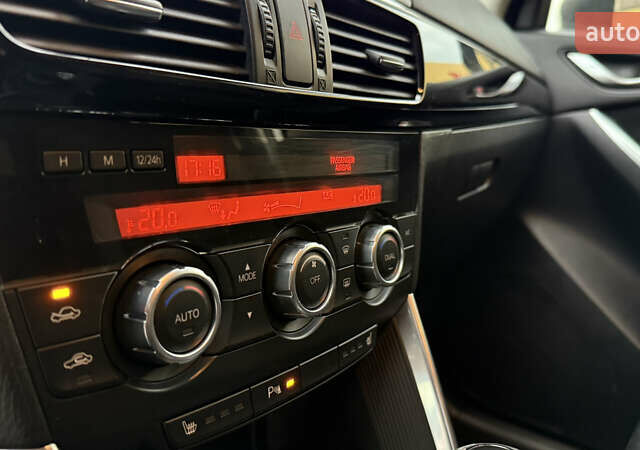 Белый Мазда СХ-5, объемом двигателя 2.2 л и пробегом 180 тыс. км за 13700 $, фото 18 на Automoto.ua