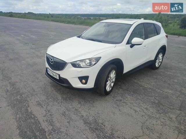 Мазда СХ-5 2013 в Бару на Automoto.ua Белый Мазда СХ-5, объемом двигателя 2.2 л и пробегом 175 тыс. км за 14000 $, фото 6 на Automoto.ua