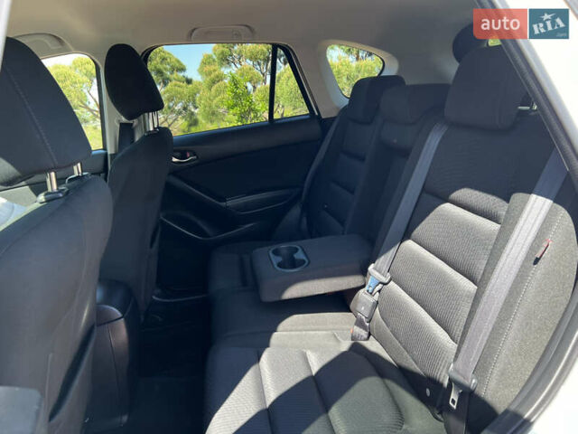 Белый Мазда СХ-5, объемом двигателя 2.19 л и пробегом 175 тыс. км за 13500 $, фото 41 на Automoto.ua