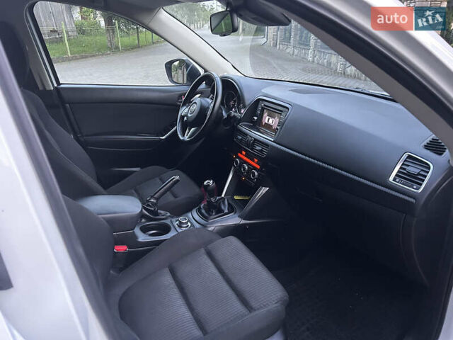 Белый Мазда СХ-5, объемом двигателя 2.2 л и пробегом 230 тыс. км за 11300 $, фото 65 на Automoto.ua