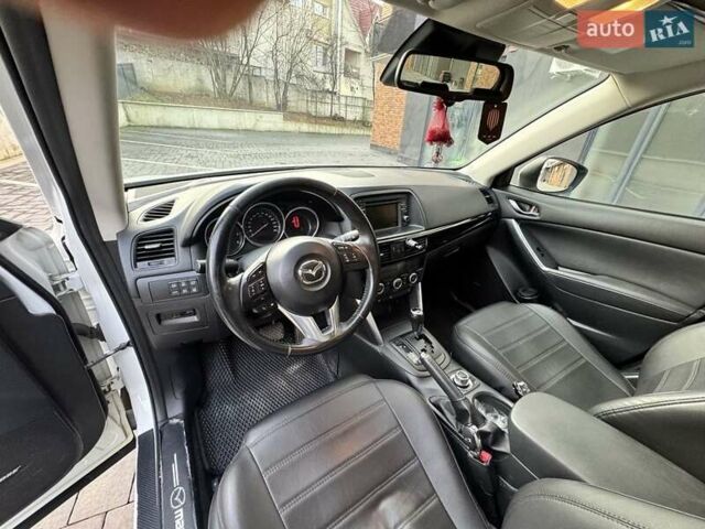 Белый Мазда СХ-5, объемом двигателя 2.2 л и пробегом 190 тыс. км за 15500 $, фото 1 на Automoto.ua