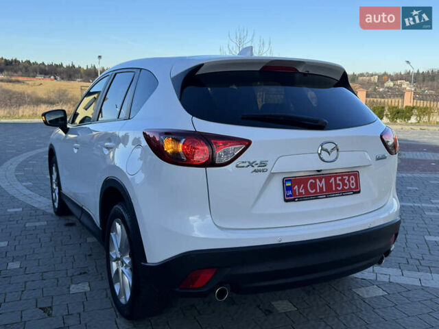 Білий Мазда СХ-5, об'ємом двигуна 2.2 л та пробігом 175 тис. км за 13900 $, фото 80 на Automoto.ua