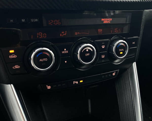 Білий Мазда СХ-5, об'ємом двигуна 2.2 л та пробігом 230 тис. км за 11700 $, фото 25 на Automoto.ua