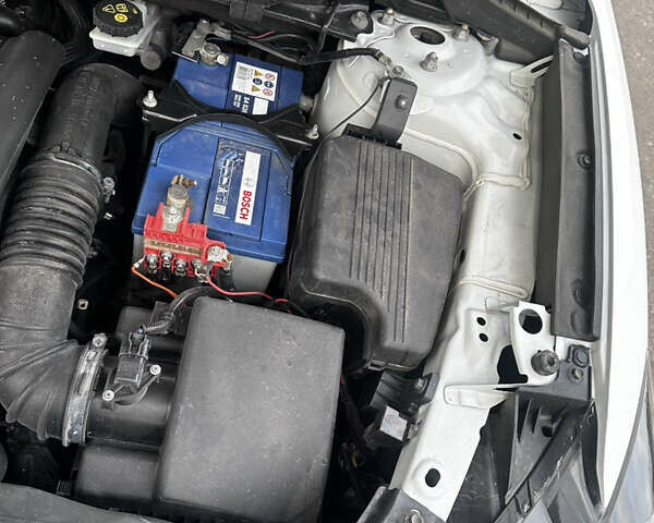 Мазда СХ-5 2013 в Ровно на Automoto.ua Белый Мазда СХ-5, объемом двигателя 2.2 л и пробегом 228 тыс. км за 13950 $, фото 67 на Automoto.ua