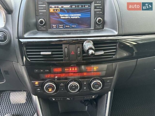 Белый Мазда СХ-5, объемом двигателя 2.2 л и пробегом 190 тыс. км за 15500 $, фото 6 на Automoto.ua