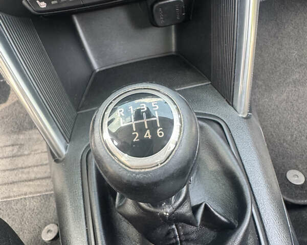 Белый Мазда СХ-5, объемом двигателя 2.19 л и пробегом 221 тыс. км за 12200 $, фото 42 на Automoto.ua