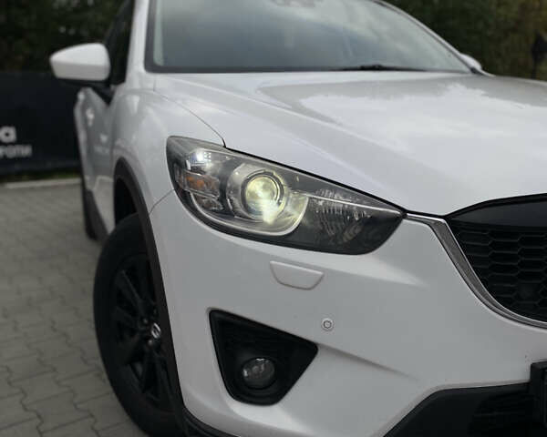 Білий Мазда СХ-5, об'ємом двигуна 2.2 л та пробігом 230 тис. км за 11700 $, фото 22 на Automoto.ua