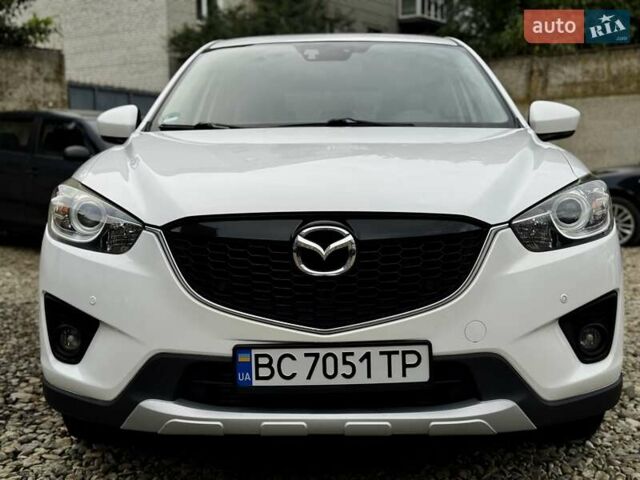 Білий Мазда СХ-5, об'ємом двигуна 2.19 л та пробігом 239 тис. км за 13490 $, фото 11 на Automoto.ua