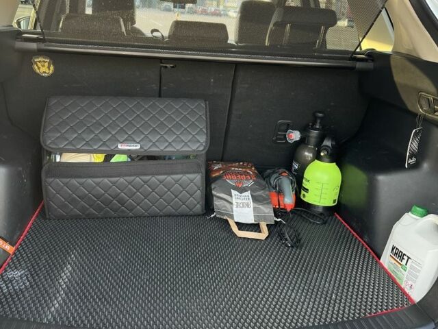 Белый Мазда СХ-5, объемом двигателя 2.2 л и пробегом 171 тыс. км за 15400 $, фото 22 на Automoto.ua