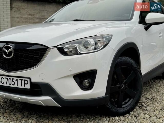 Білий Мазда СХ-5, об'ємом двигуна 2.2 л та пробігом 239 тис. км за 12299 $, фото 14 на Automoto.ua