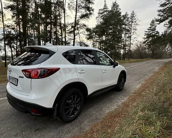 Білий Мазда СХ-5, об'ємом двигуна 2 л та пробігом 210 тис. км за 12500 $, фото 6 на Automoto.ua