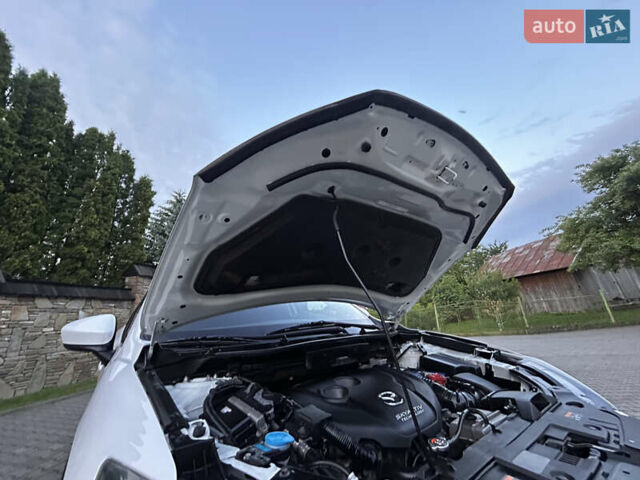 Белый Мазда СХ-5, объемом двигателя 2.2 л и пробегом 230 тыс. км за 11300 $, фото 83 на Automoto.ua